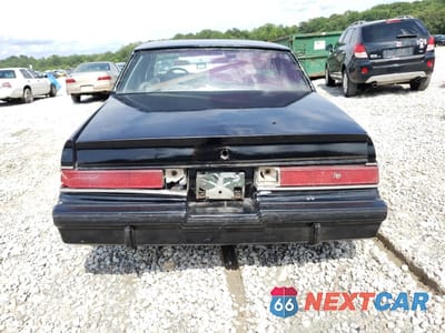Zdjęcie 6 z 11 samochodu: 1981 BUICK REGAL LIMITED VIN:1G4AM47A5BK127425 - miniatura