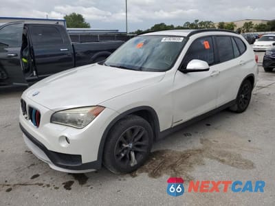 2015 BMW X1 XDRIVE28I WBAVL1C58FVY26050 - główne zdjęcie licytacji z USA - miniatura