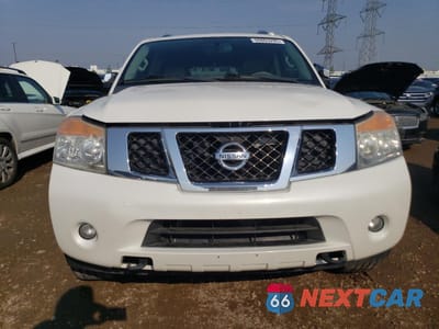 Piąte zdjęcie samochodu w środku: 2014 NISSAN ARMADA SV VIN:5N1AA0NC4EN609408 - miniatura