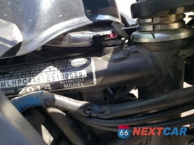 Zdjęcie 8 z 8 samochodu: 2015 HONDA CBR500 R VIN:MLHPC4461E5100689 - miniatura