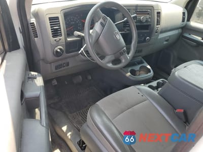 Zdjęcie 8 z 14 samochodu: 2017 NISSAN NV 2500 S VIN:1N6AF0LY3HN808780 - miniatura