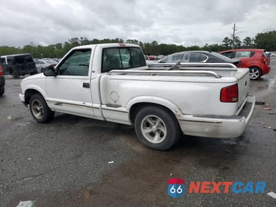 Drugie zdjęcie samochodu z przodu: 1998 CHEVROLET S TRUCK S10 VIN:1GCCS1441W8115758 - miniatura