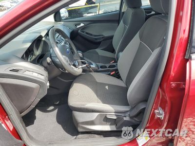 Zdjęcie 7 z 14 samochodu: 2014 FORD FOCUS SE VIN:1FADP3F25EL416581 - miniatura