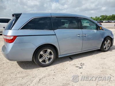 Trzecie zdjęcie samochodu z tyłu: 2013 HONDA ODYSSEY TOURING VIN:5FNRL5H96DB068096 - miniatura