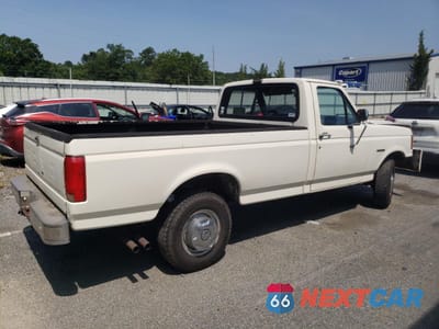 Trzecie zdjęcie samochodu z tyłu: 1991 FORD F250 VIN:1FTHF25H2MNB08737 - miniatura