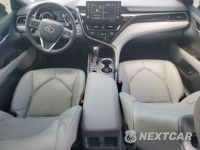 Zdjęcie 8 z 16 samochodu: 2022 TOYOTA CAMRY XLE VIN:4T1F31AK0NU589375 - miniatura