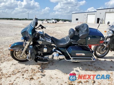 Trzecie zdjęcie samochodu z tyłu: 2002 HARLEY-DAVIDSON FLHTCUI VIN:1HD1FCW112Y615230 - miniatura