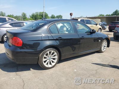 Trzecie zdjęcie samochodu z tyłu: 2011 BMW 328 XI SULEV VIN:WBAPK5G50BNN26378 - miniatura