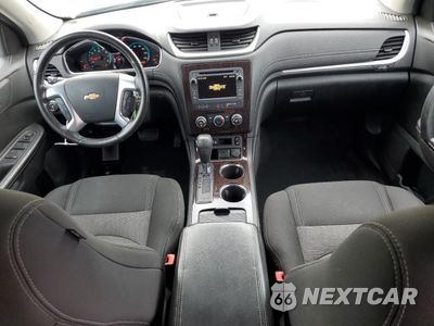 Zdjęcie 8 z 14 samochodu: 2017 CHEVROLET TRAVERSE LT VIN:1GNKRGKD4HJ334049 - miniatura
