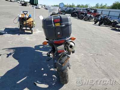 Czwarte zdjęcie samochodu z boku: 2015 SUZUKI DL650 A VIN:JS1VP56A1F2100534 - miniatura