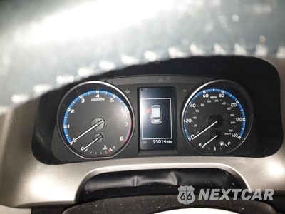 Zdjęcie 9 z 13 samochodu: 2018 TOYOTA RAV4 ADVENTURE VIN:2T3WFREV5JW521276 - miniatura