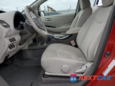 Zdjęcie 7 z 14 samochodu: 2012 NISSAN LEAF SV VIN:JN1AZ0CP2CT015527 - miniatura