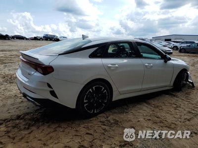 Trzecie zdjęcie samochodu z tyłu: 2023 KIA K5 GT LINE VIN:5XXG64J20PG226617 - miniatura