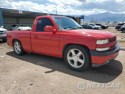Czwarte zdjęcie samochodu z boku: 2000 CHEVROLET SILVERADO K1500 VIN:1GCEK14W9YZ153049 - miniatura