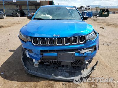 Piąte zdjęcie samochodu w środku: 2024 JEEP COMPASS SPORT VIN:3C4NJDAN1RT580315 - miniatura