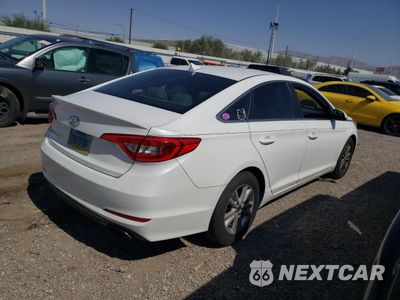 Trzecie zdjęcie samochodu z tyłu: 2015 HYUNDAI SONATA SE VIN:5NPE24AF8FH202154 - miniatura