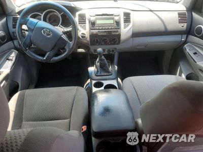 Zdjęcie 8 z 15 samochodu: 2012 TOYOTA TACOMA VIN:5TFUU4EN8CX027055 - miniatura