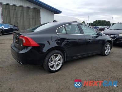 Trzecie zdjęcie samochodu z tyłu: 2014 VOLVO S60 T5 VIN:YV1612FH7E2281218 - miniatura