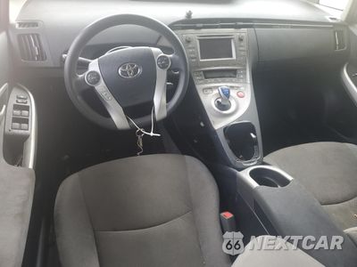 Zdjęcie 8 z 12 samochodu: 2015 TOYOTA PRIUS VIN:JTDKN3DU1F0484794 - miniatura
