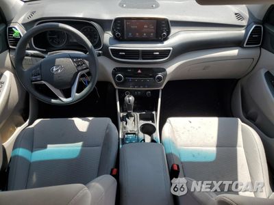 Zdjęcie 8 z 12 samochodu: 2021 HYUNDAI TUCSON SE VIN:KM8J2CA46MU327286 - miniatura