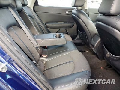 Zdjęcie 10 z 14 samochodu: 2018 KIA OPTIMA LX VIN:5XXGT4L30JG245416 - miniatura