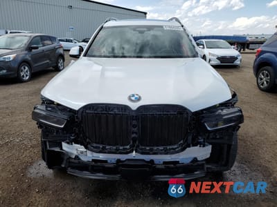 Piąte zdjęcie samochodu w środku: 2024 BMW X7 XDRIVE40I VIN:5UX23EM00R9S72496 - miniatura