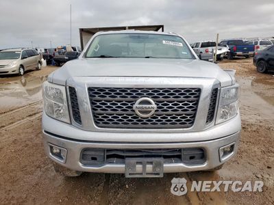 Piąte zdjęcie samochodu w środku: 2018 NISSAN TITAN S VIN:1N6AA1C80JN504204 - miniatura