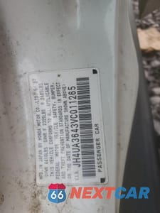 Zdjęcie 12 z 12 samochodu: 1997 ACURA 3.2TL VIN:JH4UA3643VC011265 - miniatura