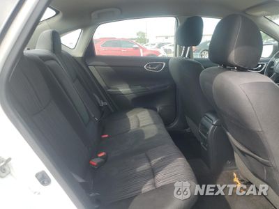 Zdjęcie 10 z 13 samochodu: 2017 NISSAN SENTRA S VIN:3N1AB7AP3HY332053 - miniatura