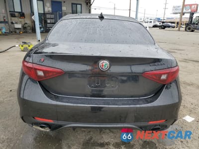 Zdjęcie 6 z 14 samochodu: 2021 ALFA ROMEO GIULIA TI VIN:ZARFAMBN6M7649893 - miniatura