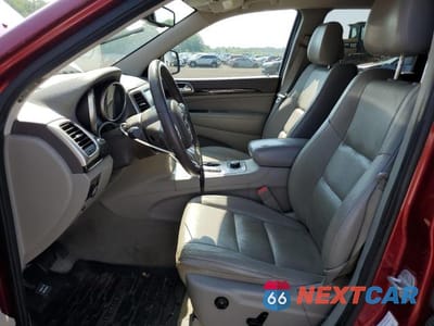 Zdjęcie 7 z 13 samochodu: 2013 JEEP GRAND CHEROKEE LAREDO VIN:1C4RJFAT9DC547143 - miniatura