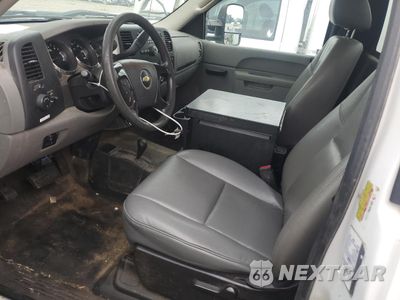 Zdjęcie 7 z 13 samochodu: 2012 CHEVROLET SILVERADO K3500 VIN:1GB3KZCG2CF204776 - miniatura