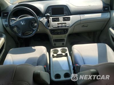 Zdjęcie 8 z 16 samochodu: 2006 HONDA ODYSSEY TOURING VIN:5FNRL38826B023655 - miniatura