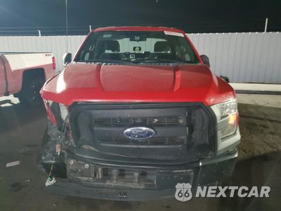 Piąte zdjęcie samochodu w środku: 2017 FORD F150 SUPER CAB VIN:1FTEX1CPXHKC47350 - miniatura