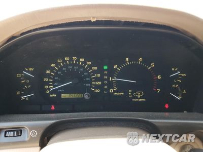 Zdjęcie 9 z 13 samochodu: 2000 LEXUS LX 470 VIN:JT6HT00W5Y0091686 - miniatura