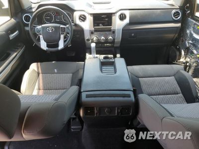 Zdjęcie 8 z 14 samochodu: 2017 TOYOTA TUNDRA CREWMAX SR5 VIN:5TFDY5F12HX619015 - miniatura