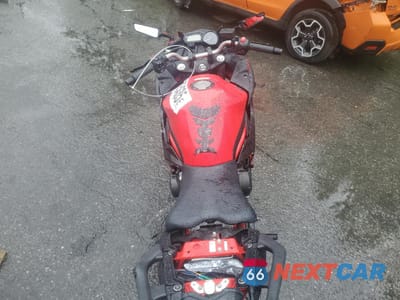 Zdjęcie 6 z 10 samochodu: 2015 YAMAHA FZ6 R VIN:JYARJ18E4FA013813 - miniatura