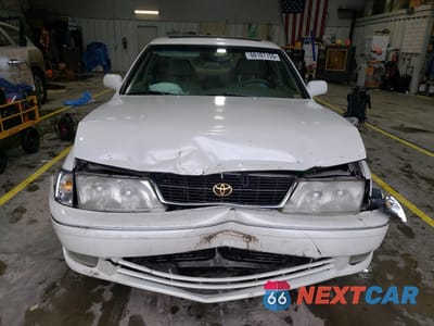 Piąte zdjęcie samochodu w środku: 1998 TOYOTA AVALON XL VIN:4T1BF18B8WU252871 - miniatura