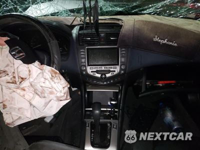 Zdjęcie 8 z 11 samochodu: 2007 HONDA ACCORD EX VIN:1HGCM66807A030753 - miniatura