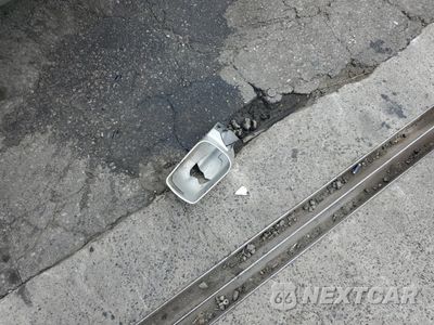 Zdjęcie 12 z 15 samochodu: 2000 TOYOTA AVALON XL VIN:4T1BF28BXYU112085 - miniatura