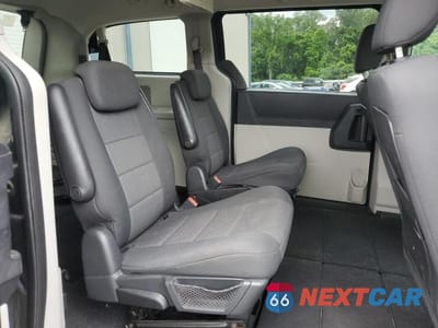 Zdjęcie 11 z 13 samochodu: 2008 DODGE GRAND CARAVAN SXT VIN:1D8HN54PX8B170585 - miniatura