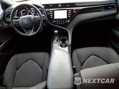 Zdjęcie 8 z 12 samochodu: 2020 TOYOTA CAMRY LE VIN:4T1C11AK8LU915106 - miniatura