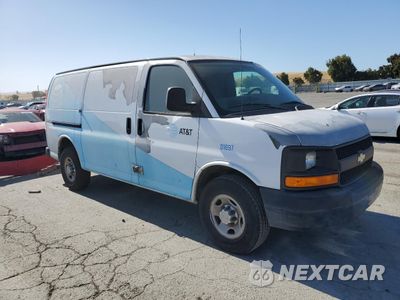 Czwarte zdjęcie samochodu z boku: 2010 CHEVROLET EXPRESS G2500 VIN:1GCZGFBA1A1160380 - miniatura