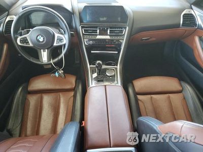 Zdjęcie 8 z 11 samochodu: 2022 BMW M850XI VIN:WBAGV8C09NCJ65896 - miniatura