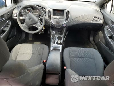 Zdjęcie 8 z 13 samochodu: 2019 CHEVROLET CRUZE LT VIN:1G1BE5SM8K7137214 - miniatura