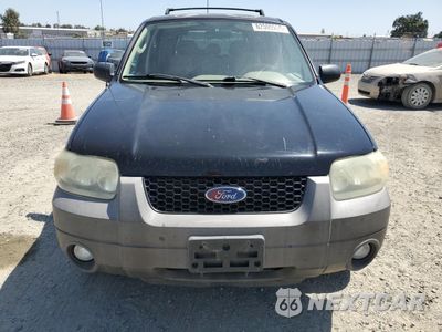 Piąte zdjęcie samochodu w środku: 2007 FORD ESCAPE XLT VIN:1FMCU93187KB60888 - miniatura