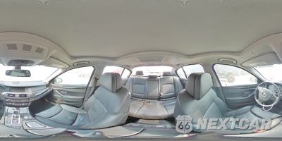 Zdjęcie 14 z 14 samochodu: 2012 BMW 528 XI VIN:WBAXH5C52CDW08334 - miniatura