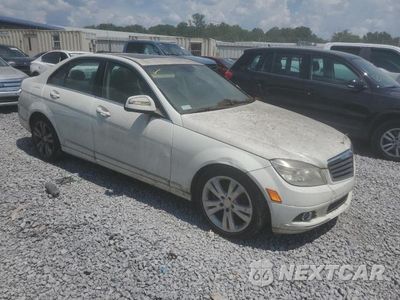 Czwarte zdjęcie samochodu z boku: 2009 MERCEDES-BENZ C 300 VIN:WDDGF54X29F235484 - miniatura