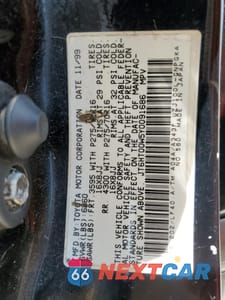 Zdjęcie 13 z 13 samochodu: 2000 LEXUS LX 470 VIN:JT6HT00W5Y0091686 - miniatura