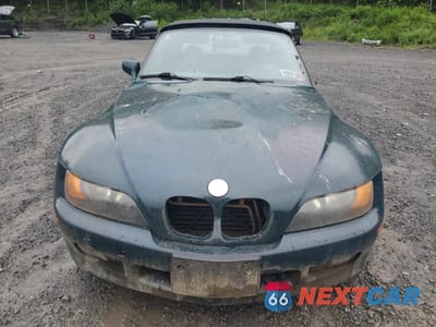 Piąte zdjęcie samochodu w środku: 1996 BMW Z3 1.9 VIN:4USCH7324TLB73578 - miniatura